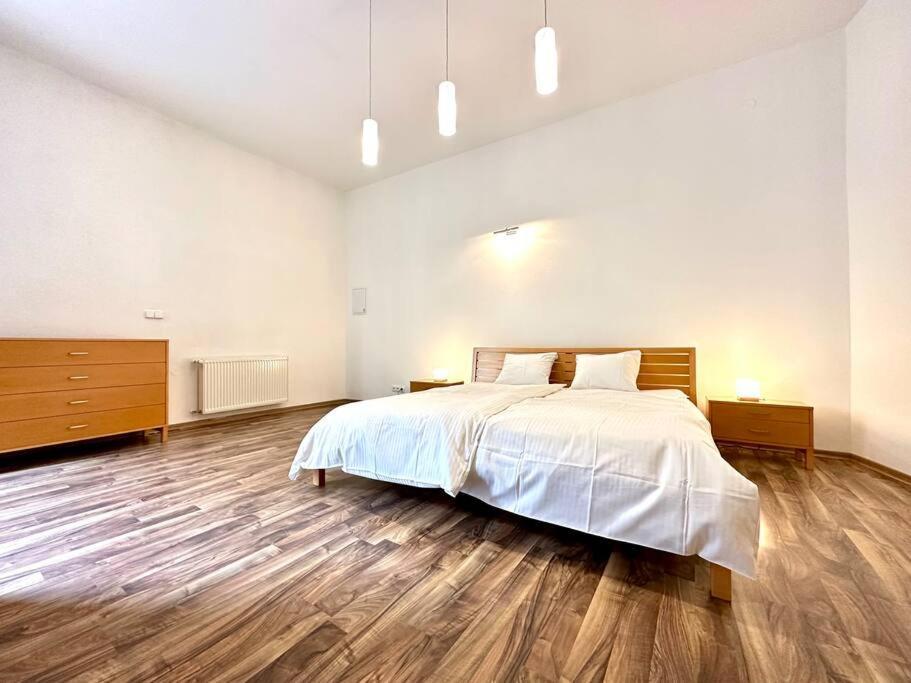 Michalska Residence 2 브라티슬라바 외부 사진